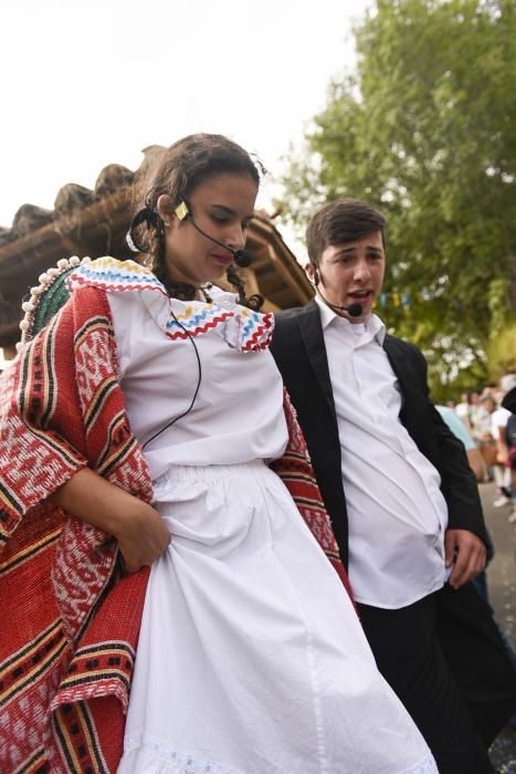 Desfile de las carrozas de Valdesoto