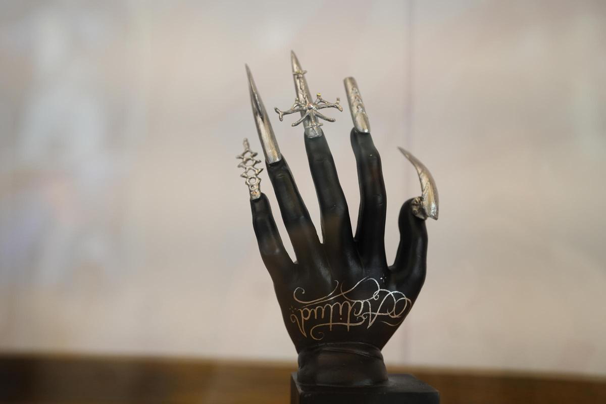 Réplica de las uñas de La Zowi para el álbum 'La reina del sur'.