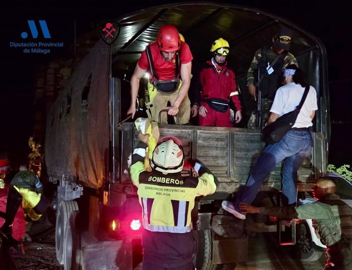 Imagen de los efectivos de Bomberos del Consorcio Provincial de Málaga en Caracas.