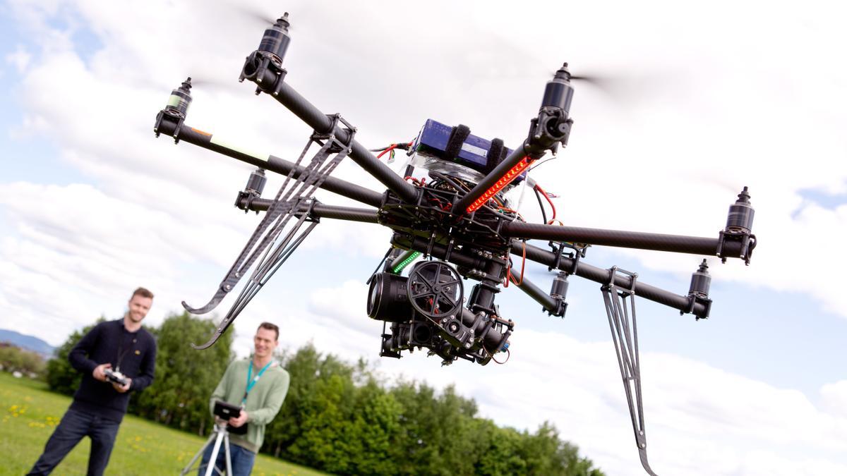 ‘Empleos con futuro’: Piloto de Drones