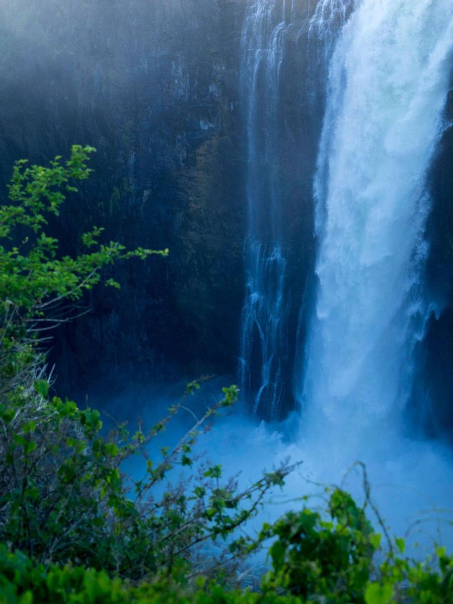 Una de las caídas de agua de las Cataratas Victoria