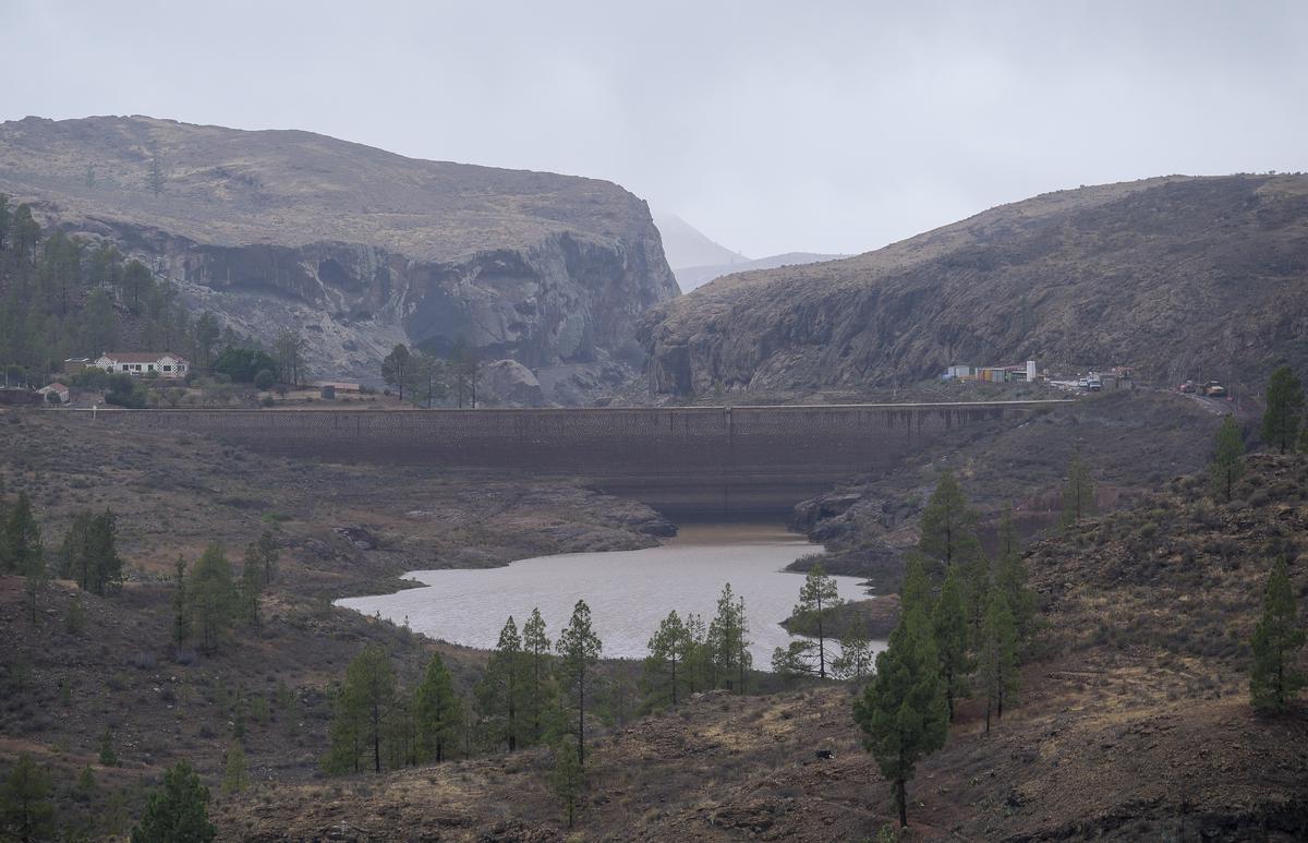 Presa de Chira tras las lluvias