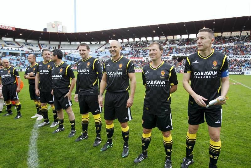 Fotogalería del partido de Aspanoa entre los veteranos del Real Zaragoza y la Real Sociedad