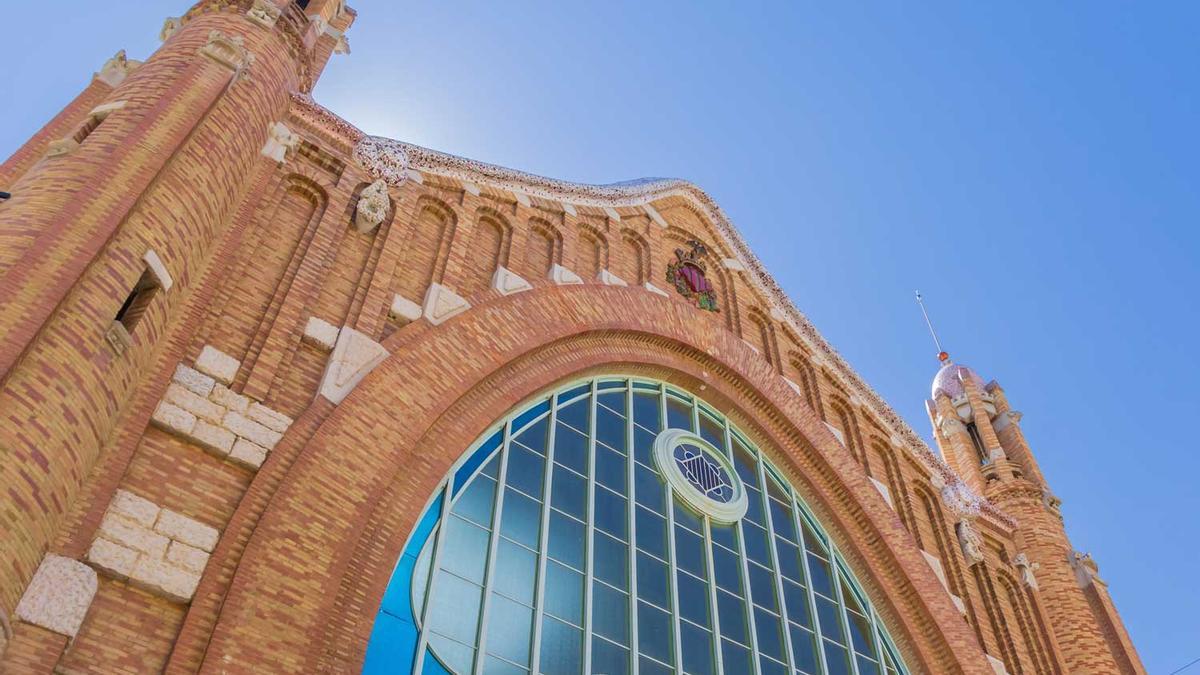 Fachada del Mercado Colon, Valencia