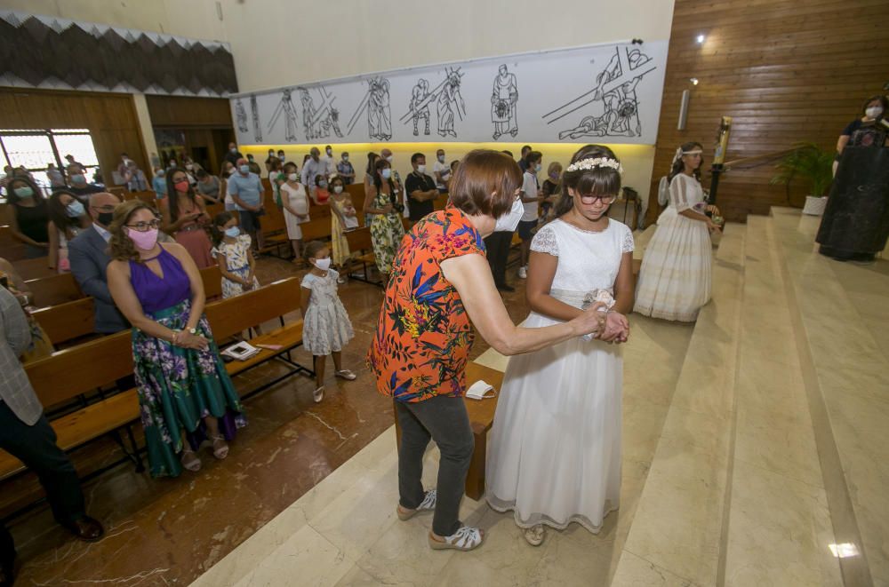 Las celebraciones más tradicionales adaptan sus ceremonias con medidas sanitarias frete al covid.