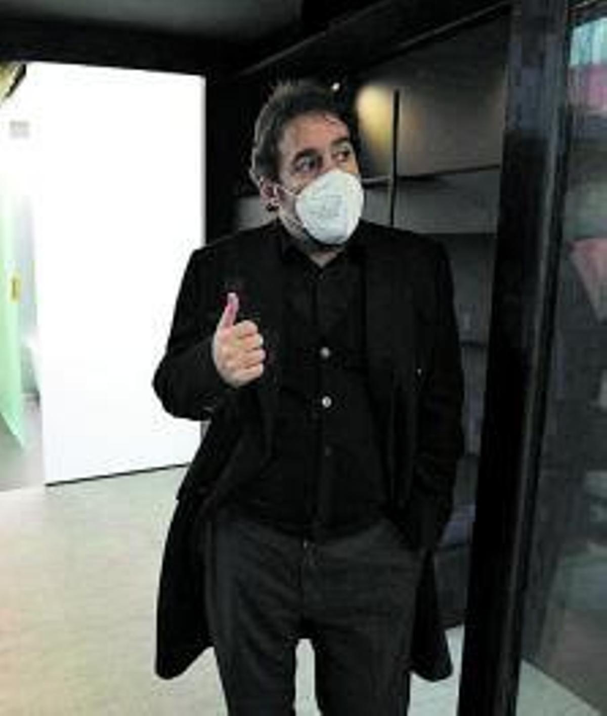 Sobre estas líneas, Sergio Baragaño; debajo, un módulo “suite” . | R. Solís