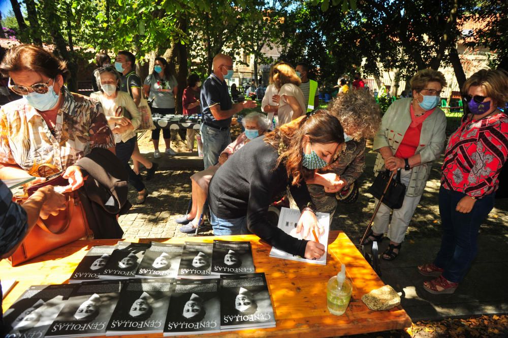 Presentación de la revista "Cen follas" en Pazo Torrado, dentro de los actos de Xironsa. / Iñaki Abella