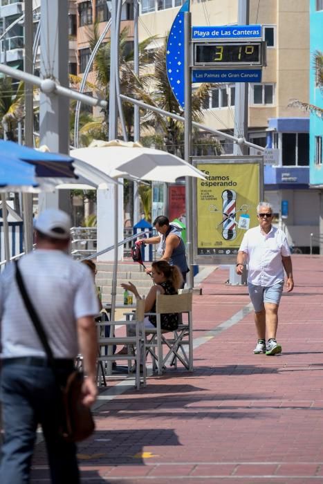 La fase 2 vuelve a llenar de vida Las Canteras