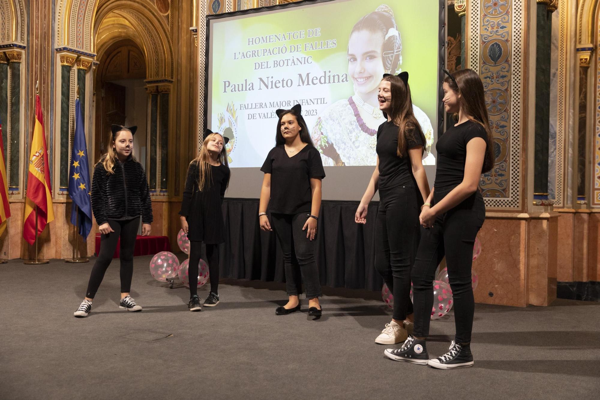 La fiesta más feliz de Paula Nieto en la Agrupación del Botànic