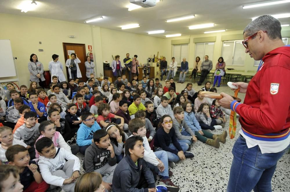 Charla del deportista olímpico, Alberto Suárez, en el colegio El Parque