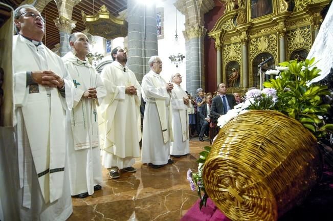 SUBIDA AL SU CAMERIN DE LA VIRGEN DEL PINO