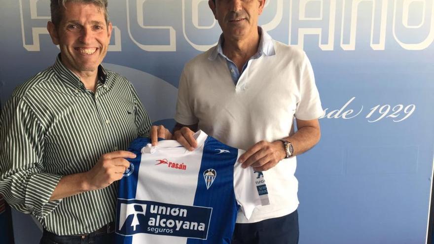 Toni Aparicio lidera el nuevo proyecto del Alcoyano