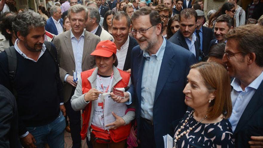 Rajoy repite paseo, pero sin incidentes