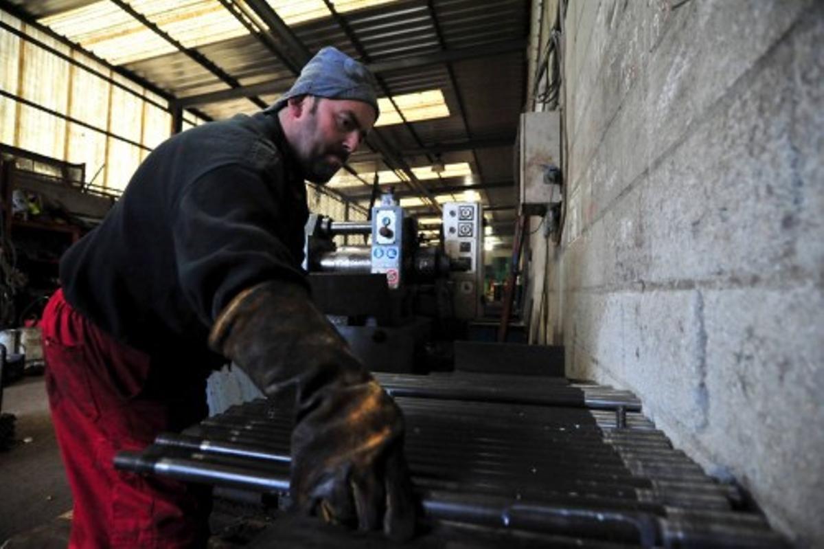 Construcción de una batea en Arousa