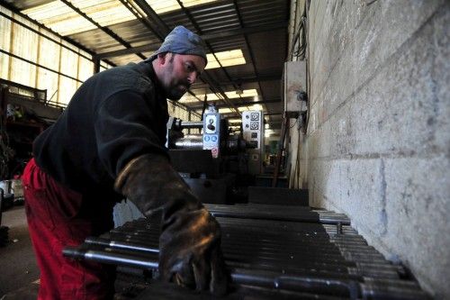 Construcción de una batea en Arousa