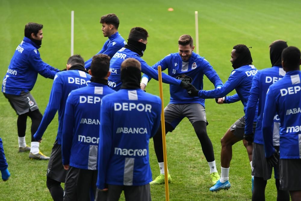 Christian Santos, Jovanović y Borja Valle se ejercitaron al margen del grupo.