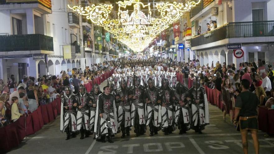 Los Moros y Cristianos cierran las fiestas de Sant Blai de Altea