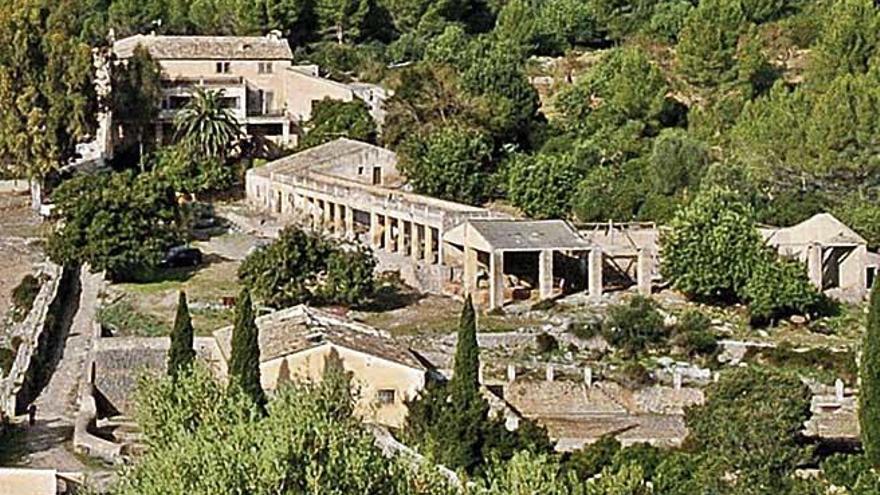 Vista aÃ©rea de la &#039;possessiÃ³&#039; de GalatzÃ³, en CalviÃ .