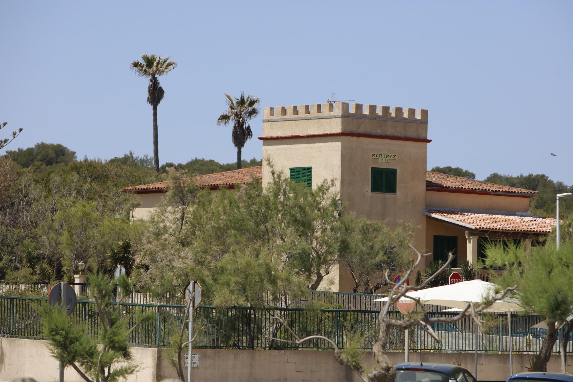 Son Serra de Marina auf Mallorca: Urlaubsfeeling am Naturstrand ohne Massenabfertigung