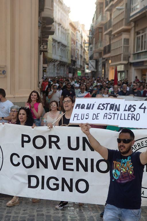 La protesta de las empresas auxiliares de Cartagena, en imágenes