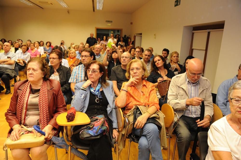 Presentación del libro "Historia de un canalla", d