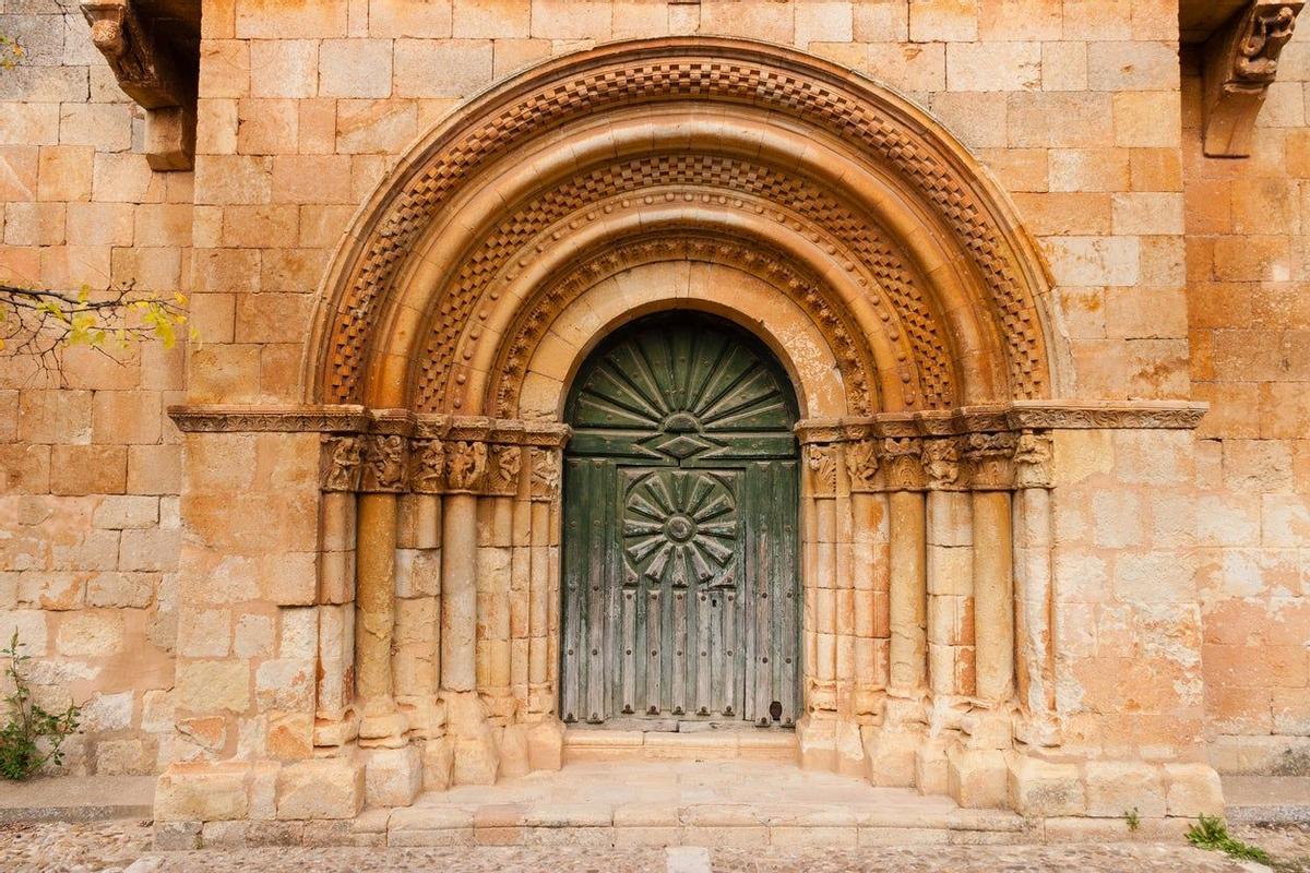 Moarves, monasterios renacentistas