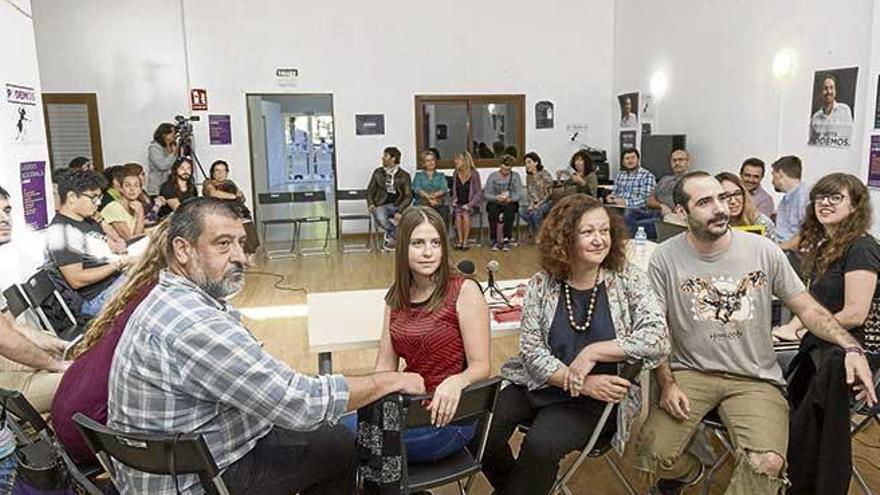 Los partidarios de Mae de la Concha arrinconan al sector de Camargo en Podemos