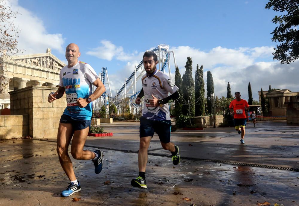 Carrera solidaria en Terra Mítica