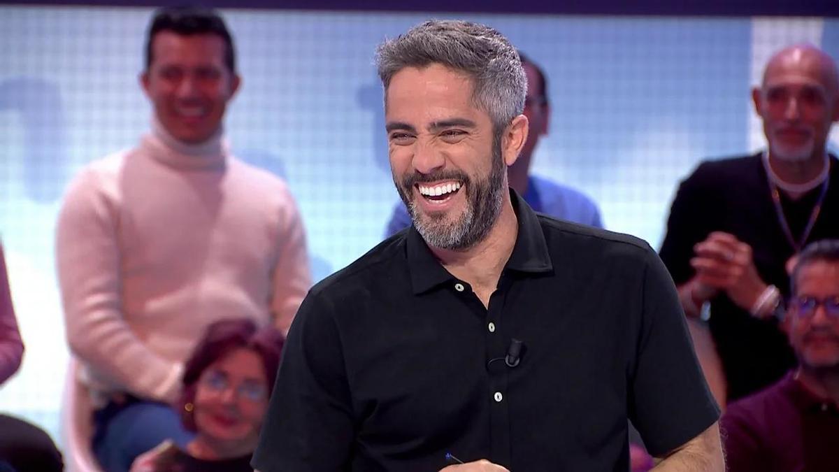 RELACIÓN MANU Y ROSA EN PASAPALABRA | Roberto Leal confirma su felicidad:  "Están muy contentos"