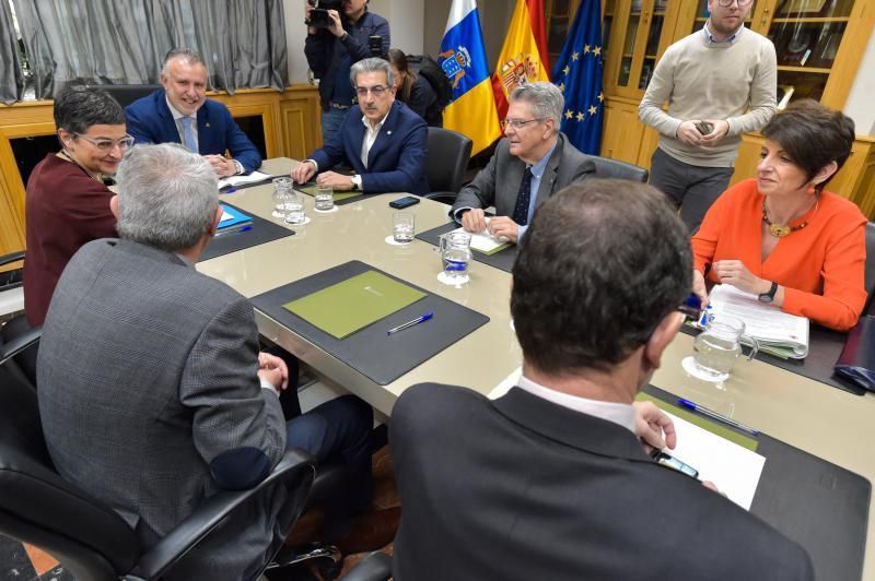 25-01-2020 LAS PALMAS DE GRAN CANARIA. Angel Víctor Torres, presidente de Canarias, recibe a la ministra de Asuntos Exteriores, Unión Europea y Cooperación, Aránzazu González Kaya  | 25/01/2020 | Fotógrafo: Andrés Cruz