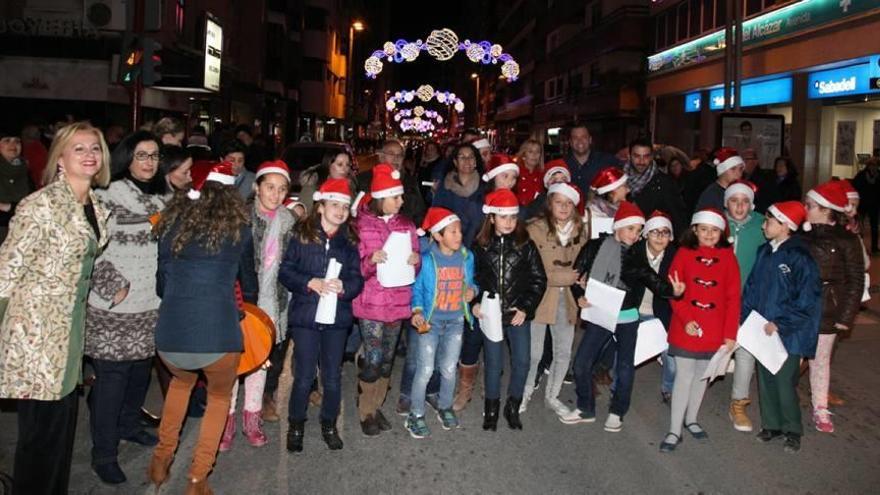 Ya es Navidad en las calles de Lorca