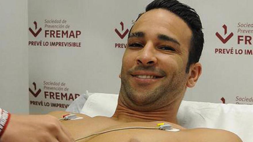 Adil Rami pasa la revisión médica con el Sevilla CF