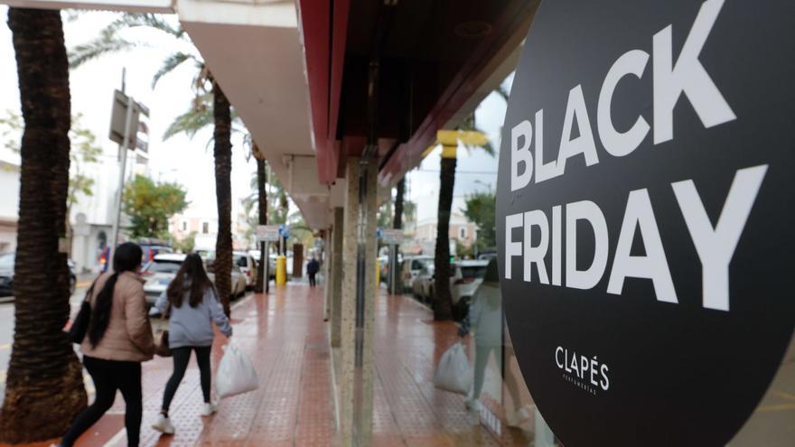 Black Friday: descafeinado y con listas de espera por la limitación de ‘stocks’ en Ibiza