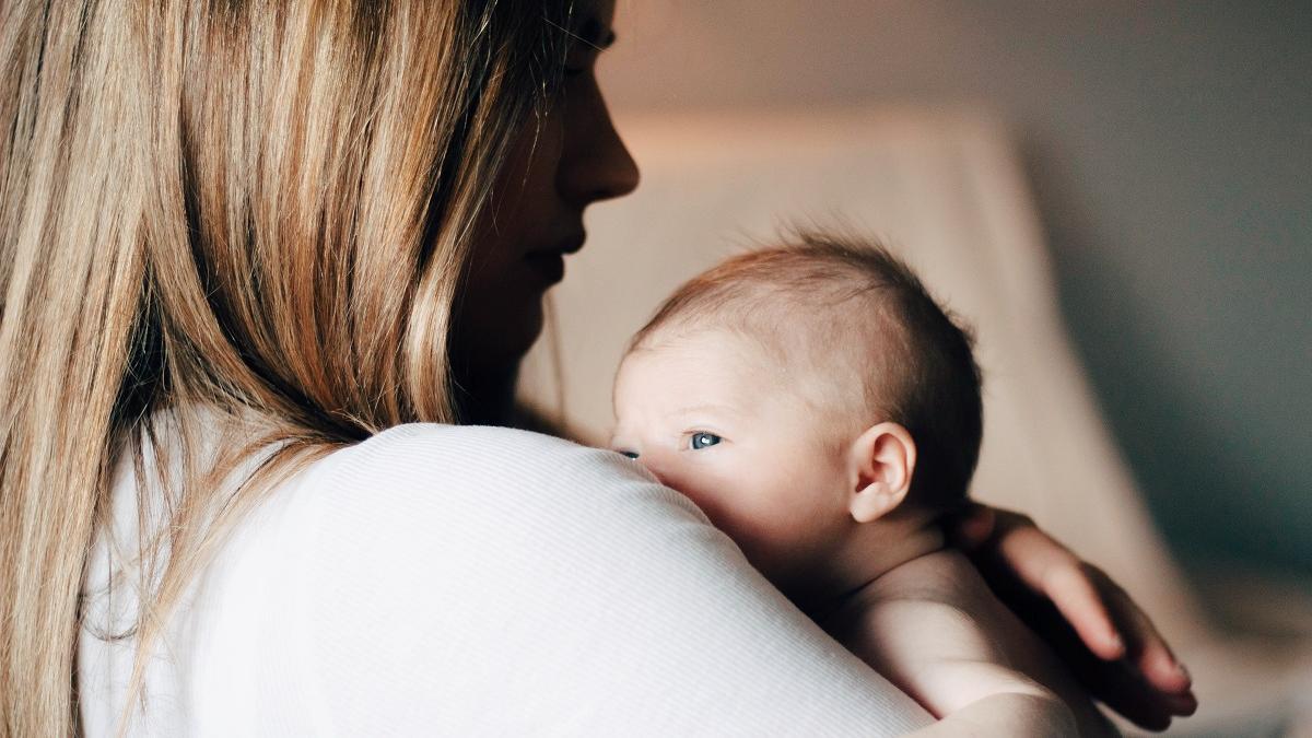La coordinación de tu bebé de 0 a 3 meses - Abrazando su desarrollo