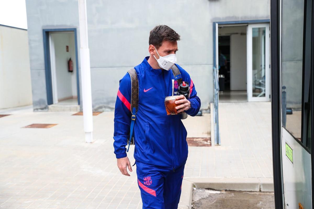 Messi, camino de Sevilla para disputar la final de Copa ante el Athletic.