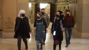 La CUP planta Aragonès per la detenció d’activistes antidesnonaments