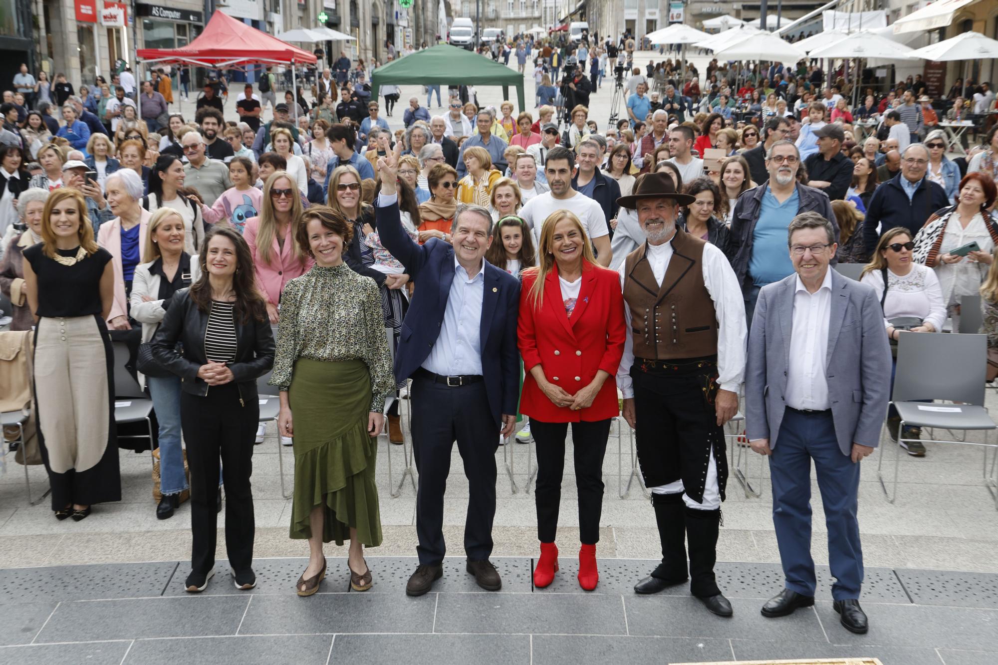 La ciudad se entrega a la música y la danza