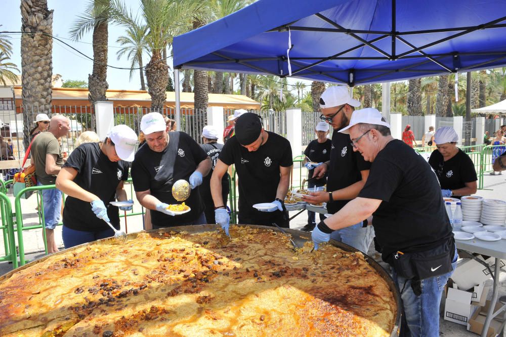 Arroz con costra gigante en Elche