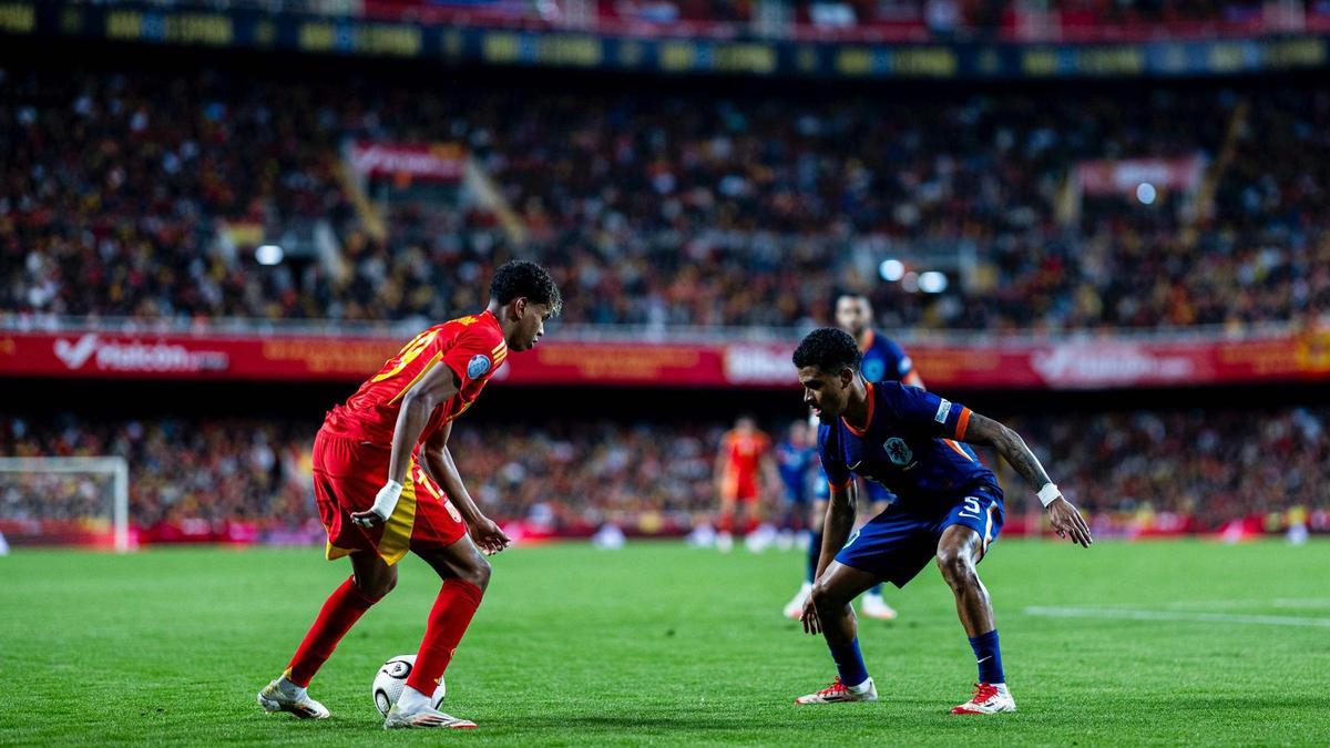 Lamine ve al Barça favorito en la Champions: "No hay que tenerle miedo a ningún equipo"