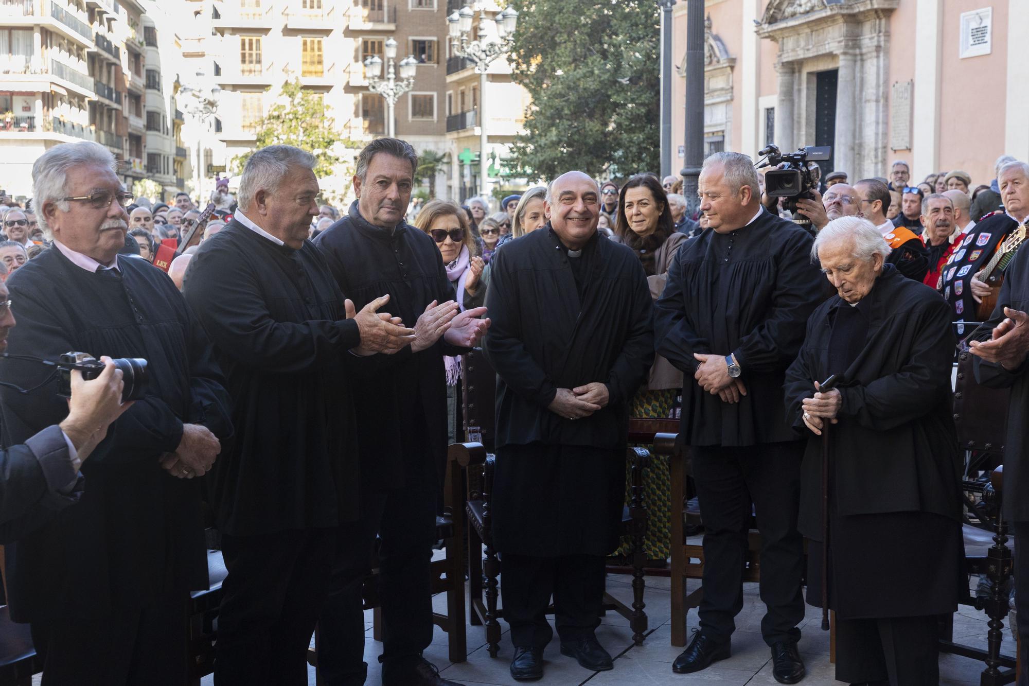 La Virgen de los Desamparados asiste al Tribunal de las Aguas