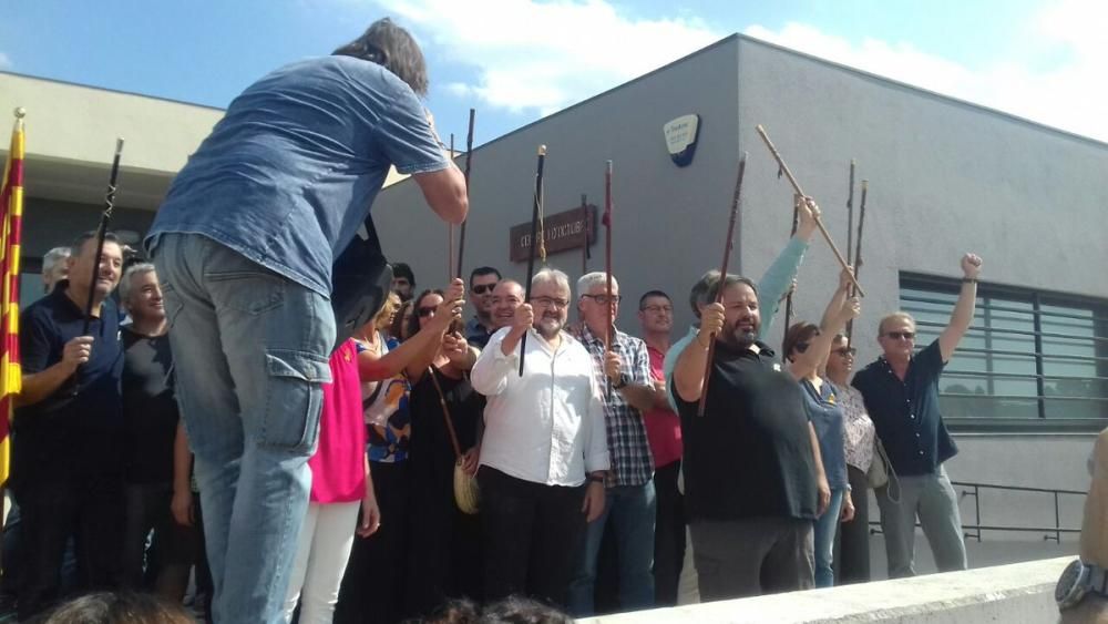 Garrigàs reuneix centenars de persones per commemorar l1-O.