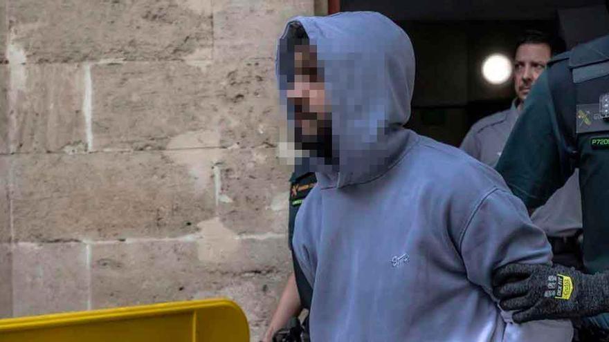 Leiche im Hafenbecken von Palma de Mallorca: Verfahren gegen Tatverdächtigen eingestellt