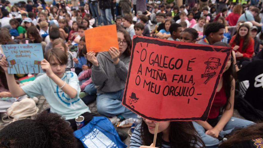 "Ligas' en galego?": o Concello da Coruña fará unha enquisa "exhaustiva" e por barrios do uso da lingua para elaborar o seu primeiro Plan de Normalización