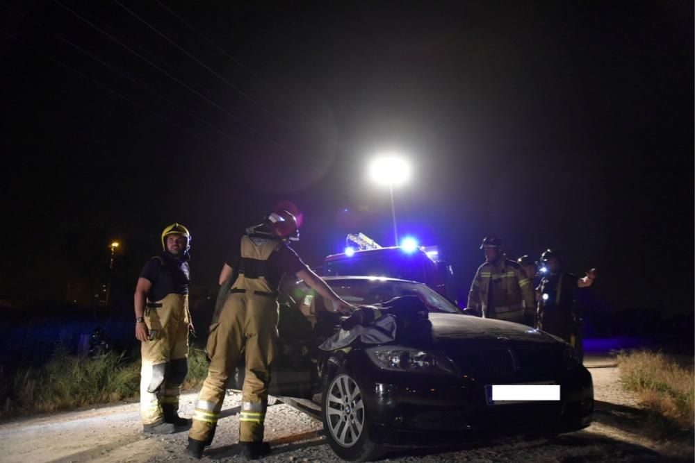 Rescatados ilesos tras salirse de la vía en Murcia