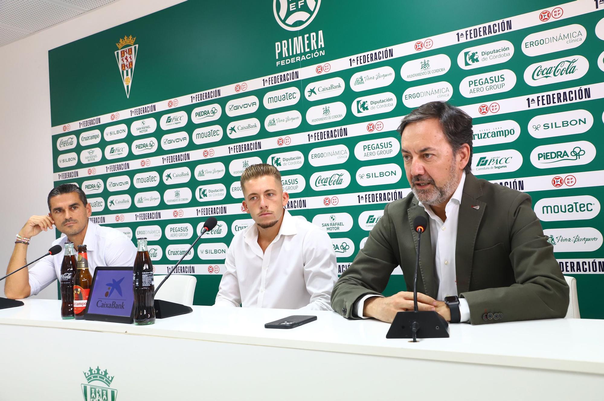 Isma Ruiz presentado como nuevo jugador del Córdoba CF