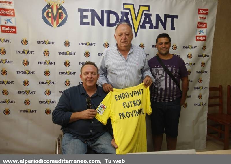 GALERÍA DE FOTOS -- El Villarreal CF apoya a 37 clubs provinciales