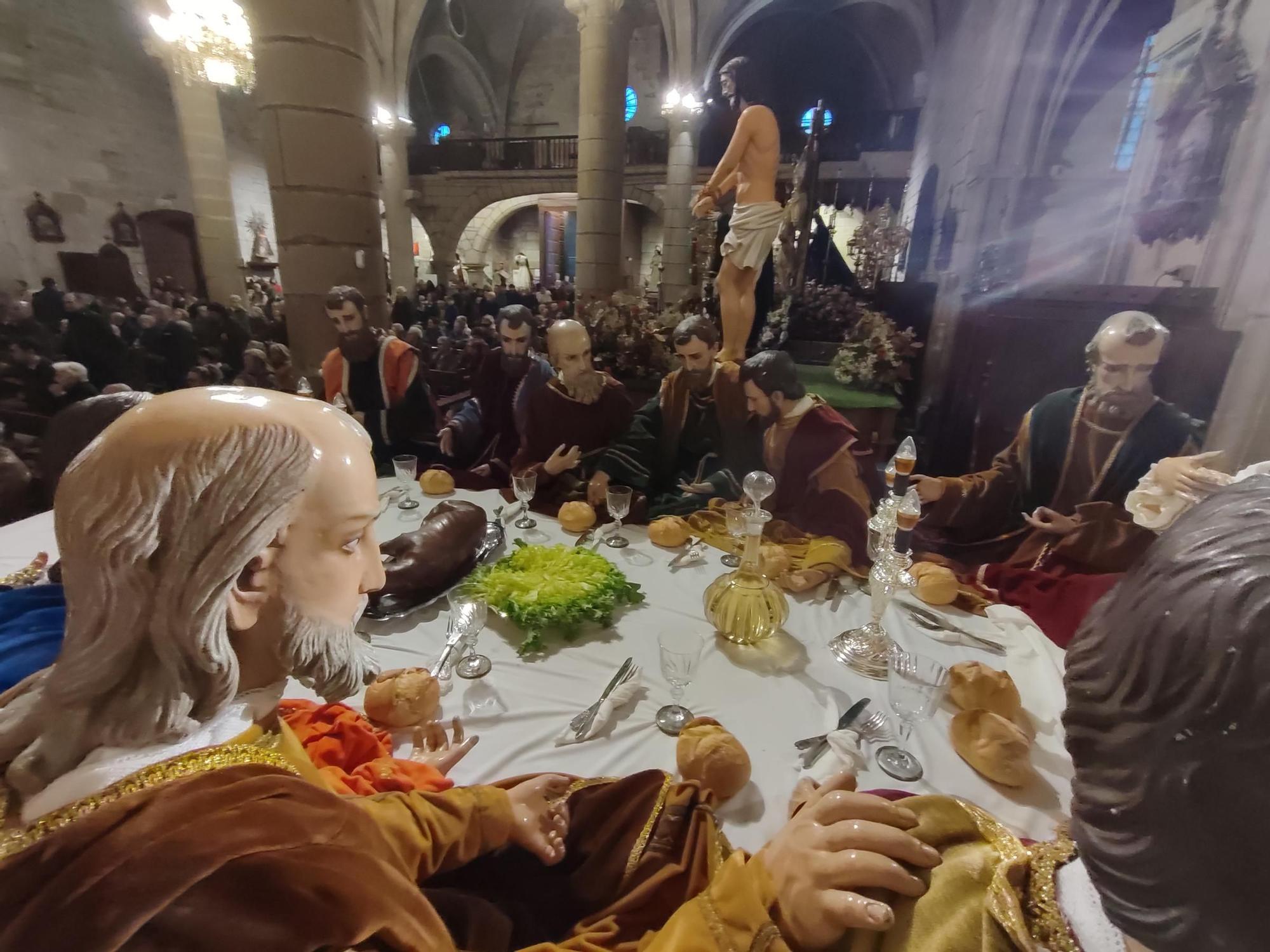 La procesión de la Santa Cena de la Semana Santa de Cangas