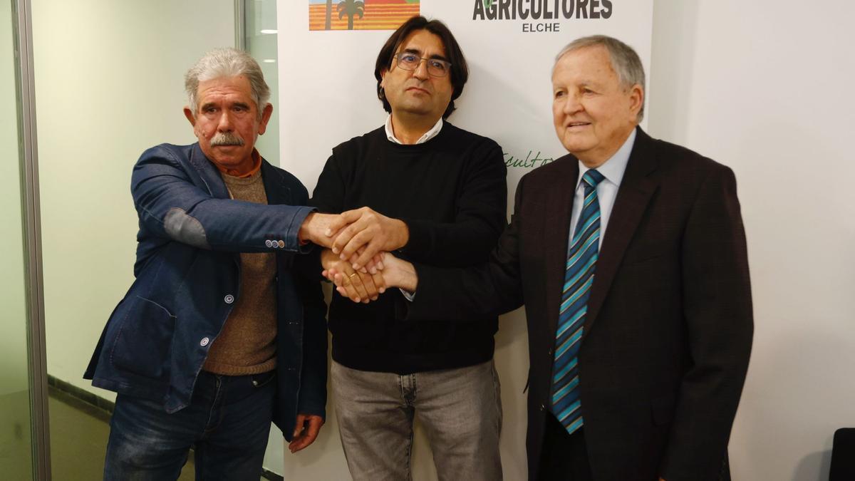 Pedro Valero, José Vicente Andreu y Pascual Urbán, este miércoles en Elche tras la firma del acuerdo