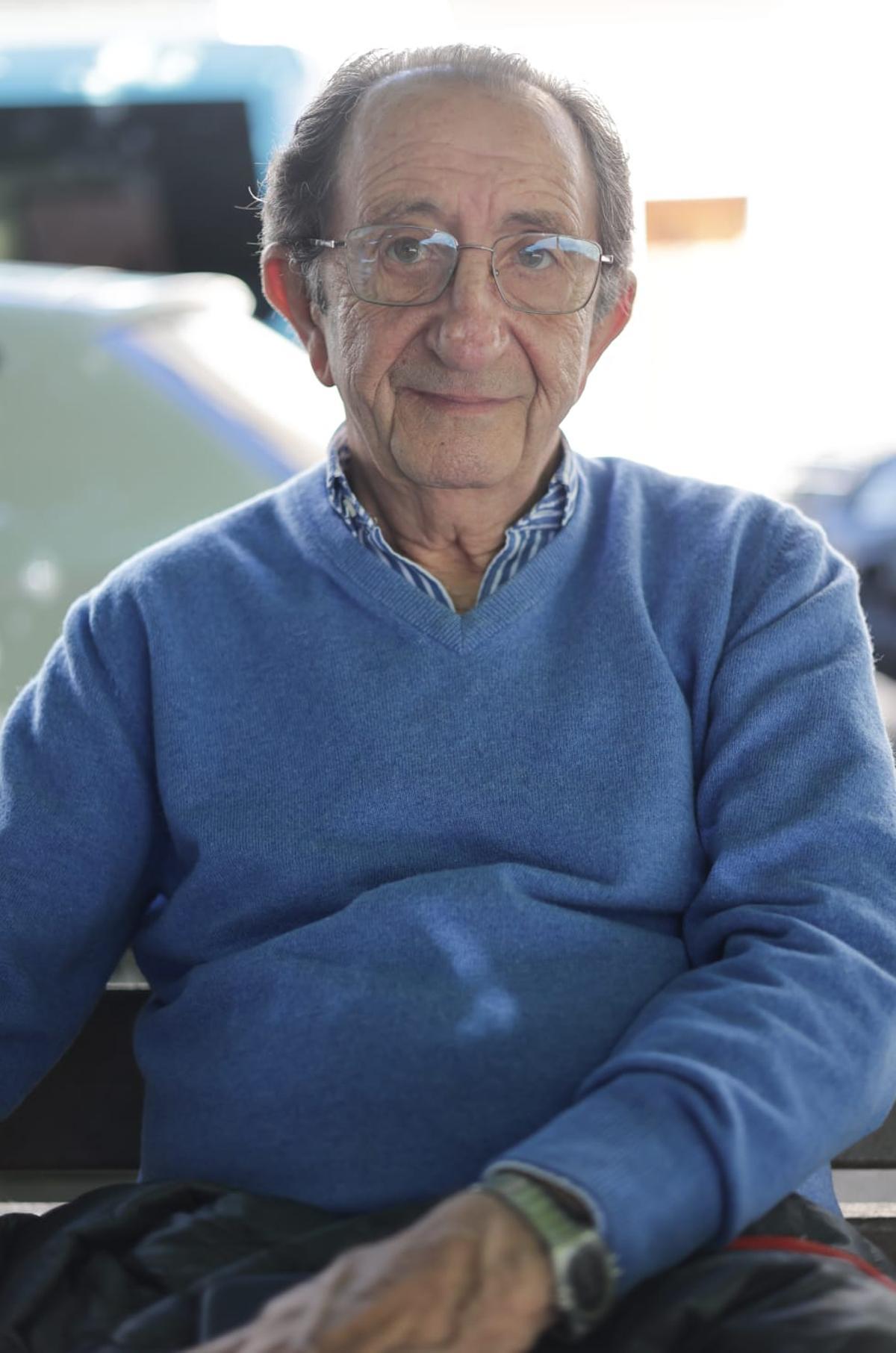 Eduardo Navarro, junto a la travesía de la N-332.