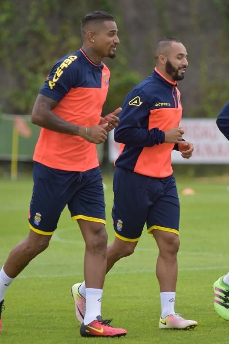 Entrenamiento de la UD Las Palmas, con el nuevo ...